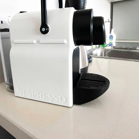 Apartment Glabur - The Fabulous 2 Bdr - City, Free Parking & Wifi, Welcomes You!!! Nikosia